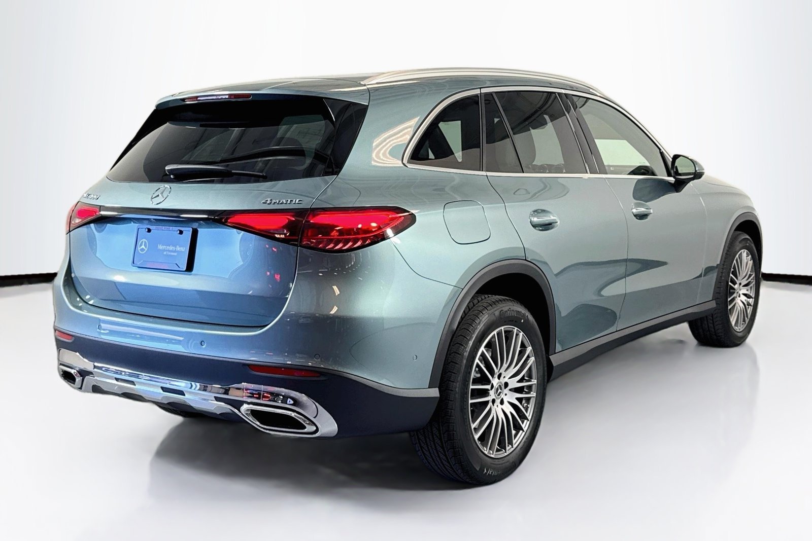 New 2026 Verde Silver Metallic Mercedes-Benz GLC 300 image 5