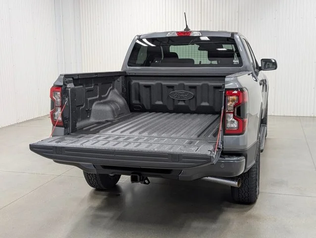 New 2026 Carbonized Gray Metallic Ford XLT image 48