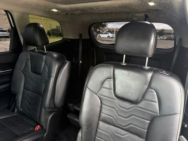 Used 2022 White Kia SX image 25