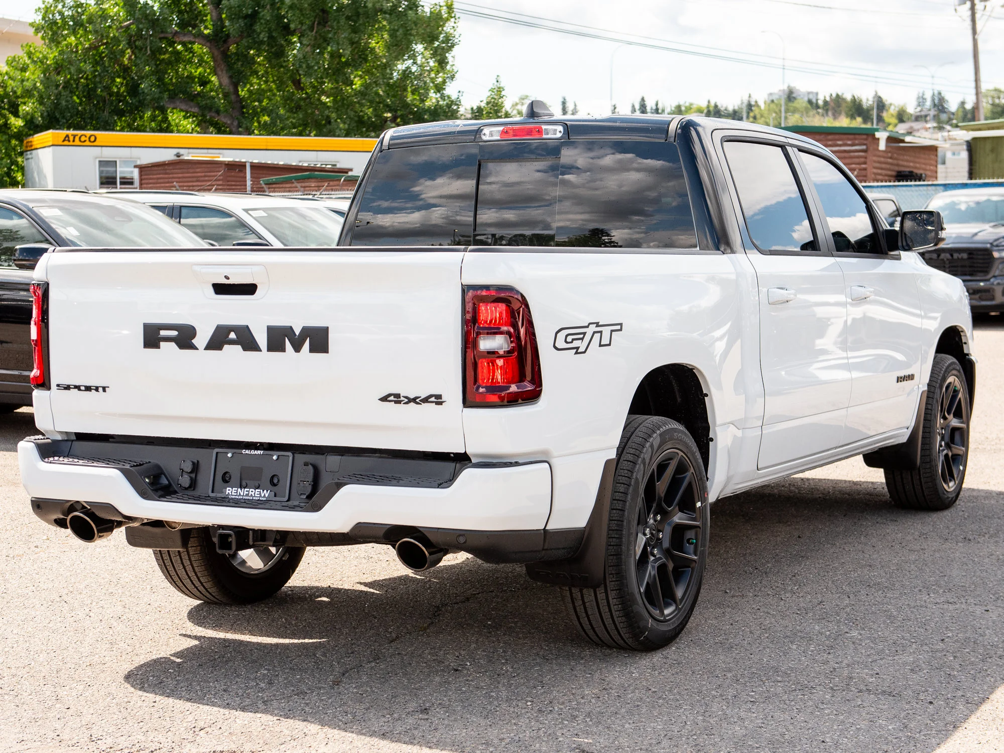 New 2026 White RAM Sport GT* Crew Cab 4x4, Level 1 Equip Group, Harman/Kardon, 3.92 Rear Axle image 6