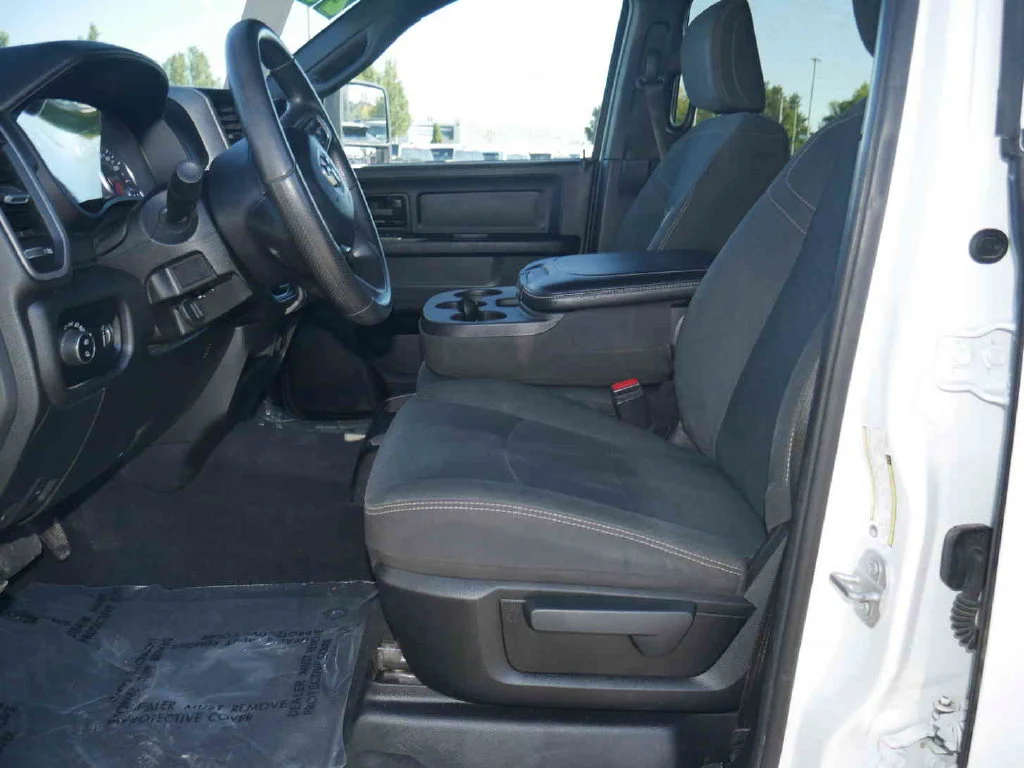 Certified Used 2025 White Ram Tradesman image 29