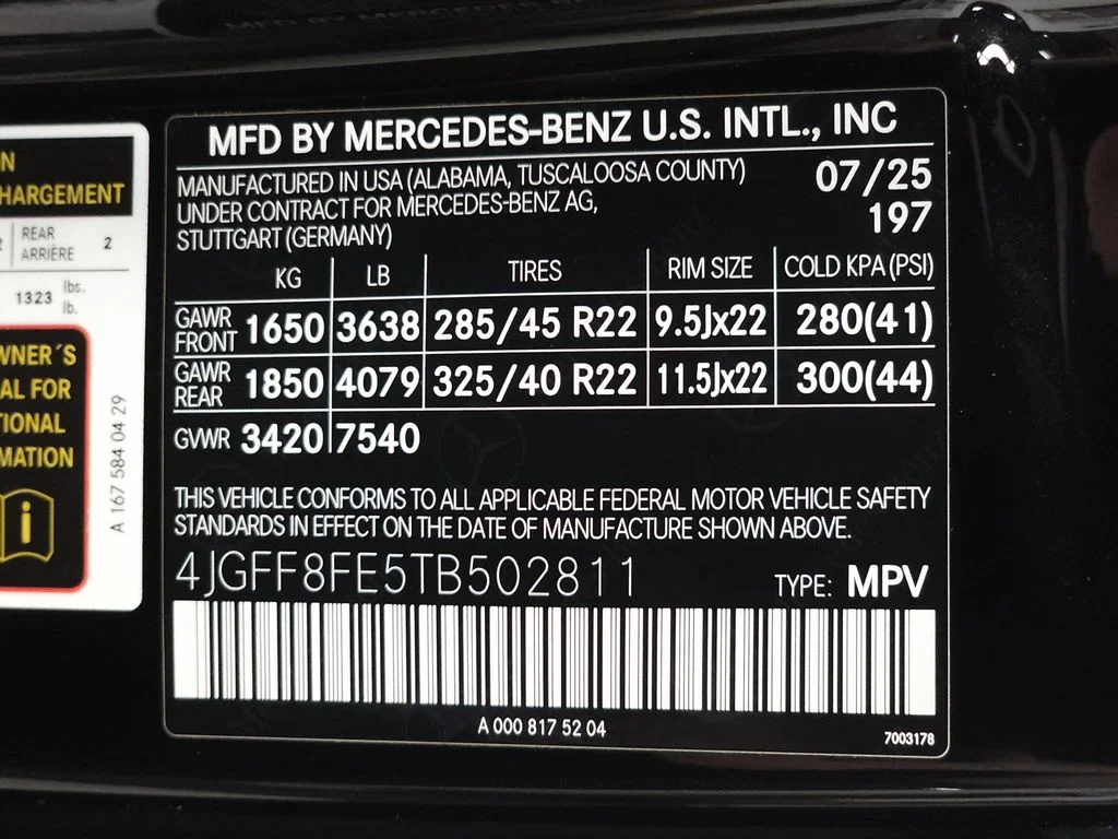 Used 2026 Black Mercedes-Benz GLS 580 image 40