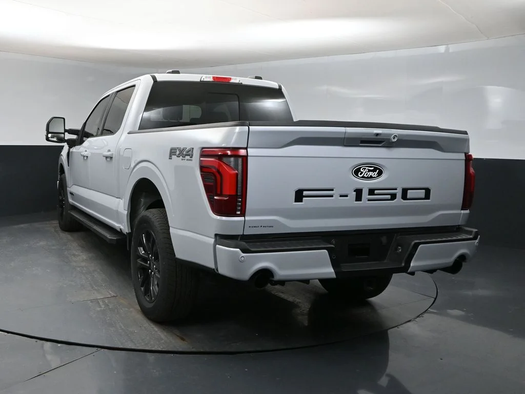 New 2025 White Ford Lariat image 3