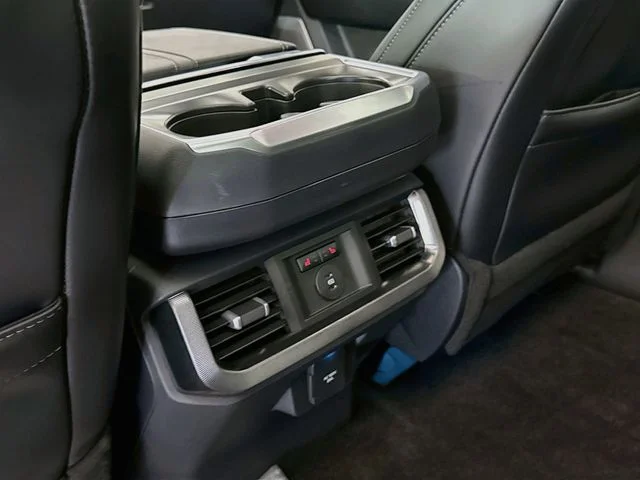 New 2026 Agate Black Metallic Ford Platinum® image 27