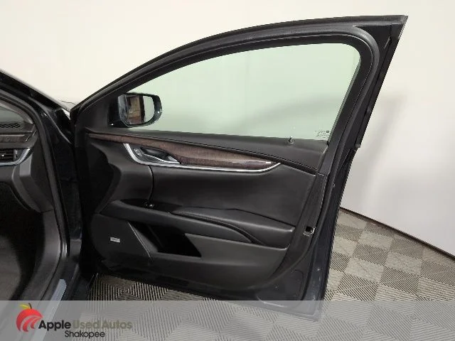 Used 2013 Gray Cadillac Premium image 36