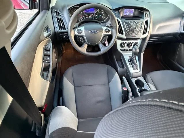 Used 2013 Ruby Red Metallic Ford SE image 39