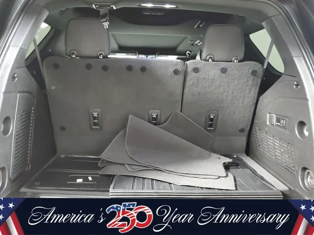Used 2022 Red Chevrolet High Country image 7