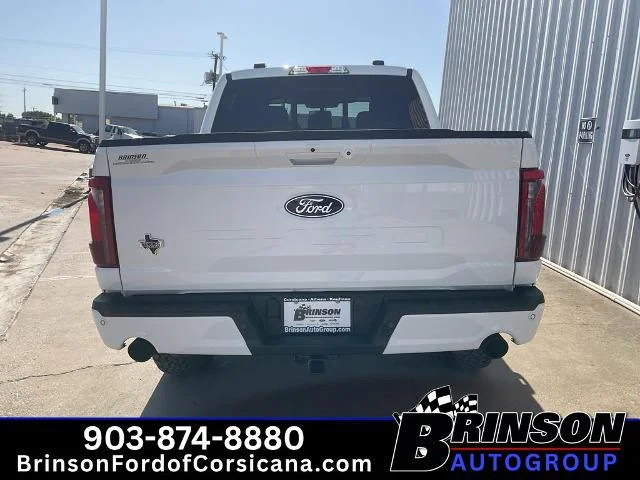 New 2026 Oxford White Ford XLT image 25
