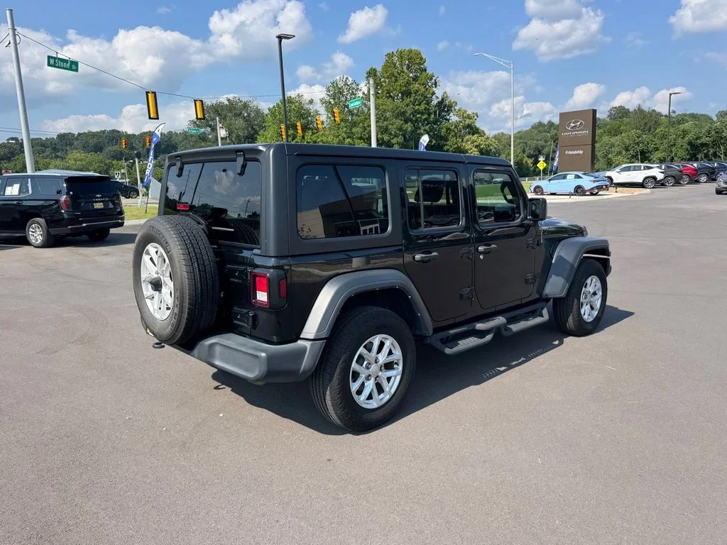 Used 2023 Black Jeep Sport S image 4