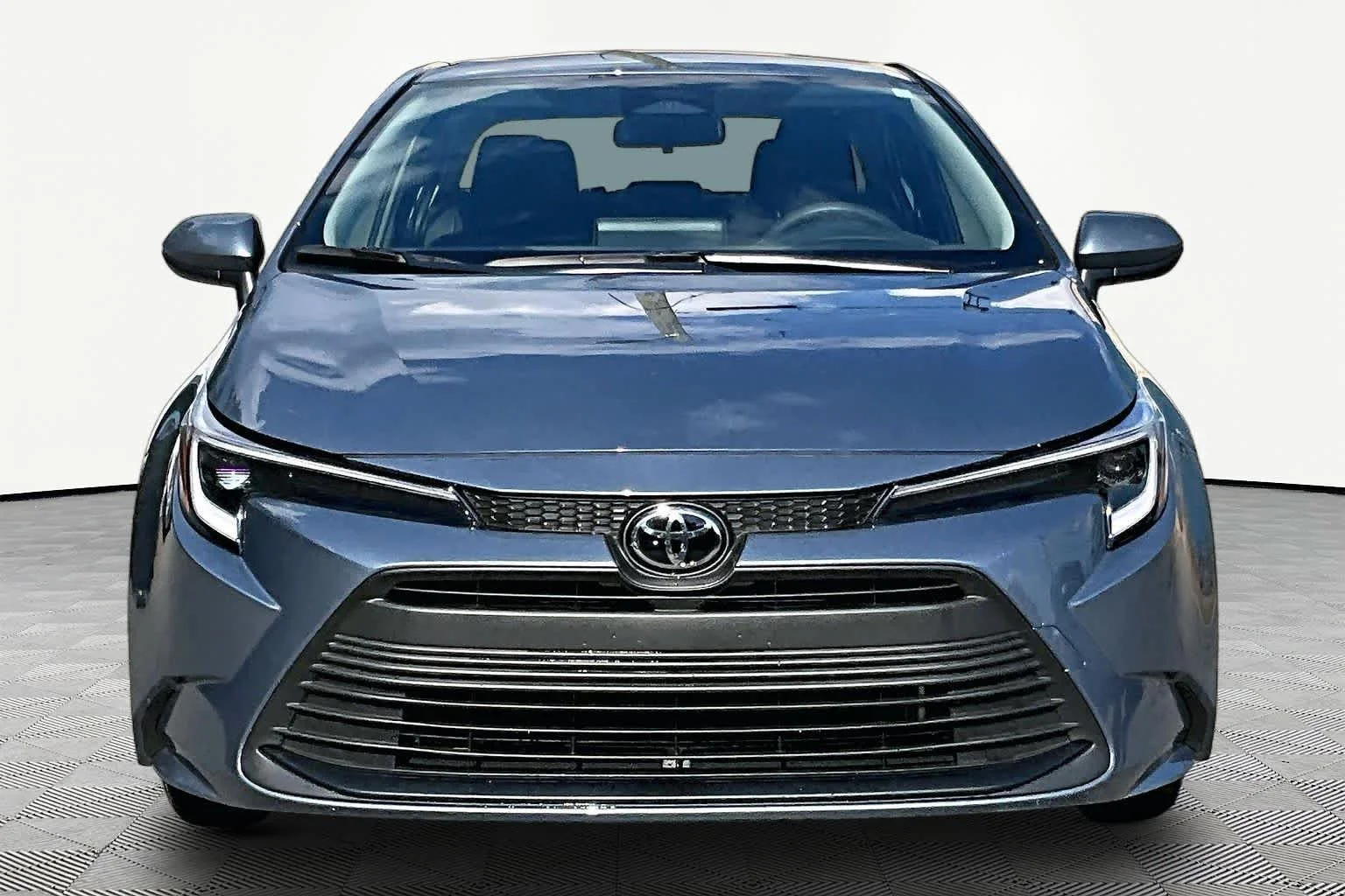 Used 2026 Celestite Toyota Hybrid LE image 4