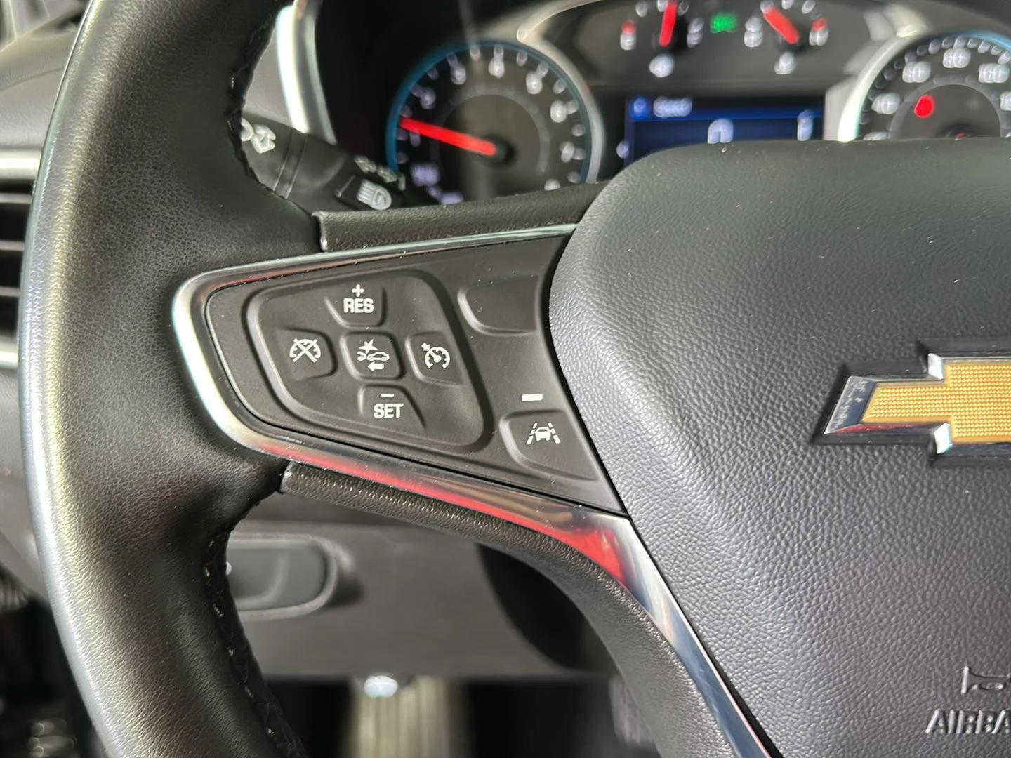 Used 2024 Mosaic Black Metallic Chevrolet LT image 12