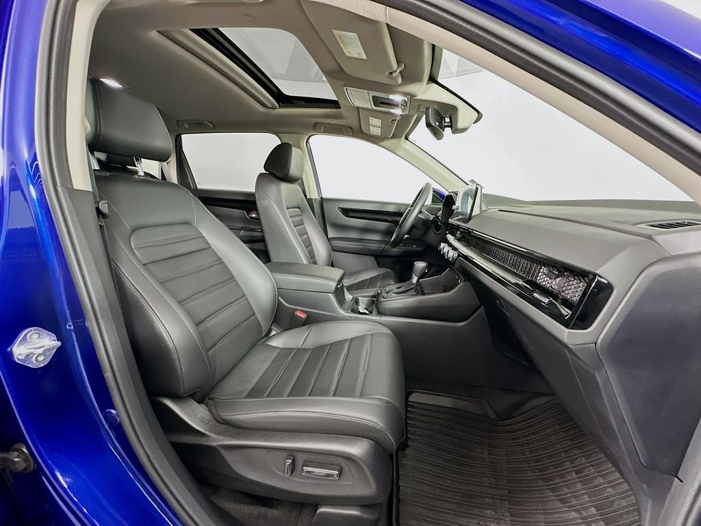 Used 2024 sparkle silver metallic Honda EX-L image 29