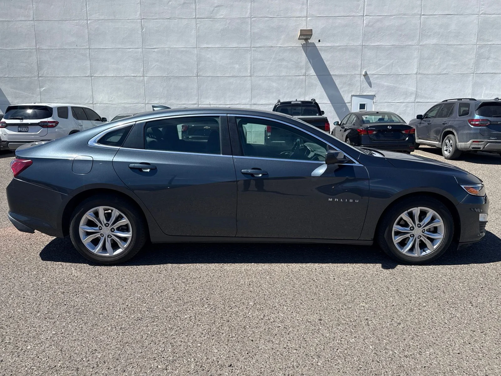 Used 2020 Gray Chevrolet LT image 6