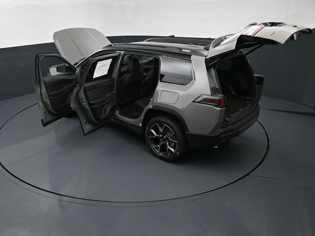 New 2026 Sting-Gray Clear-Coat Exterior Paint Jeep Overland image 28