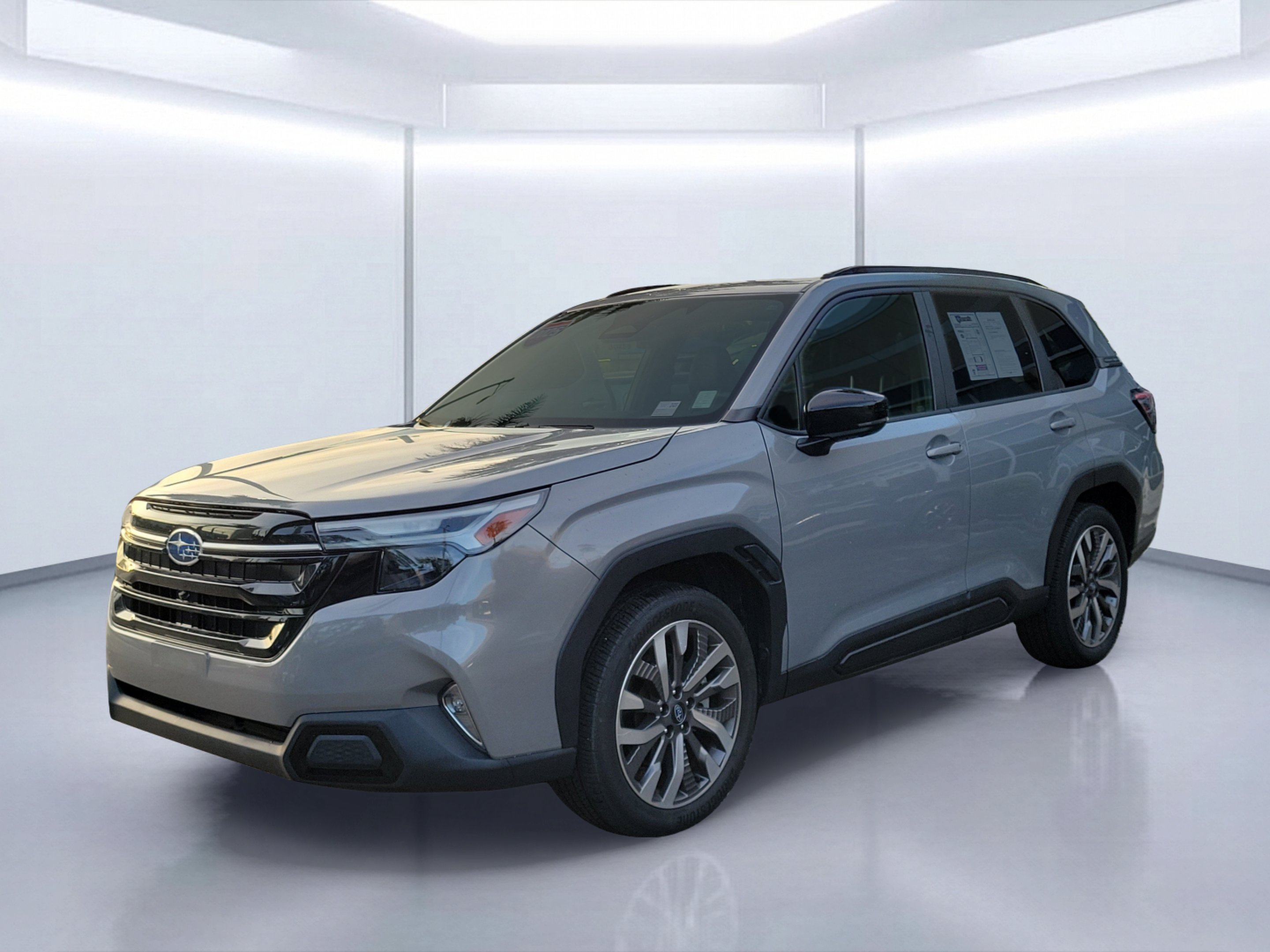 Used 2025 River Rock Pearl Subaru Touring image 2