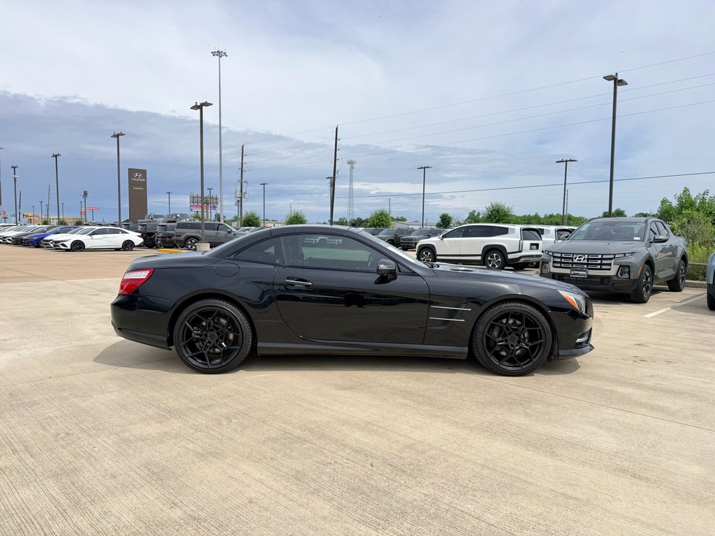 Used 2016 Black Mercedes-Benz SL400 image 4