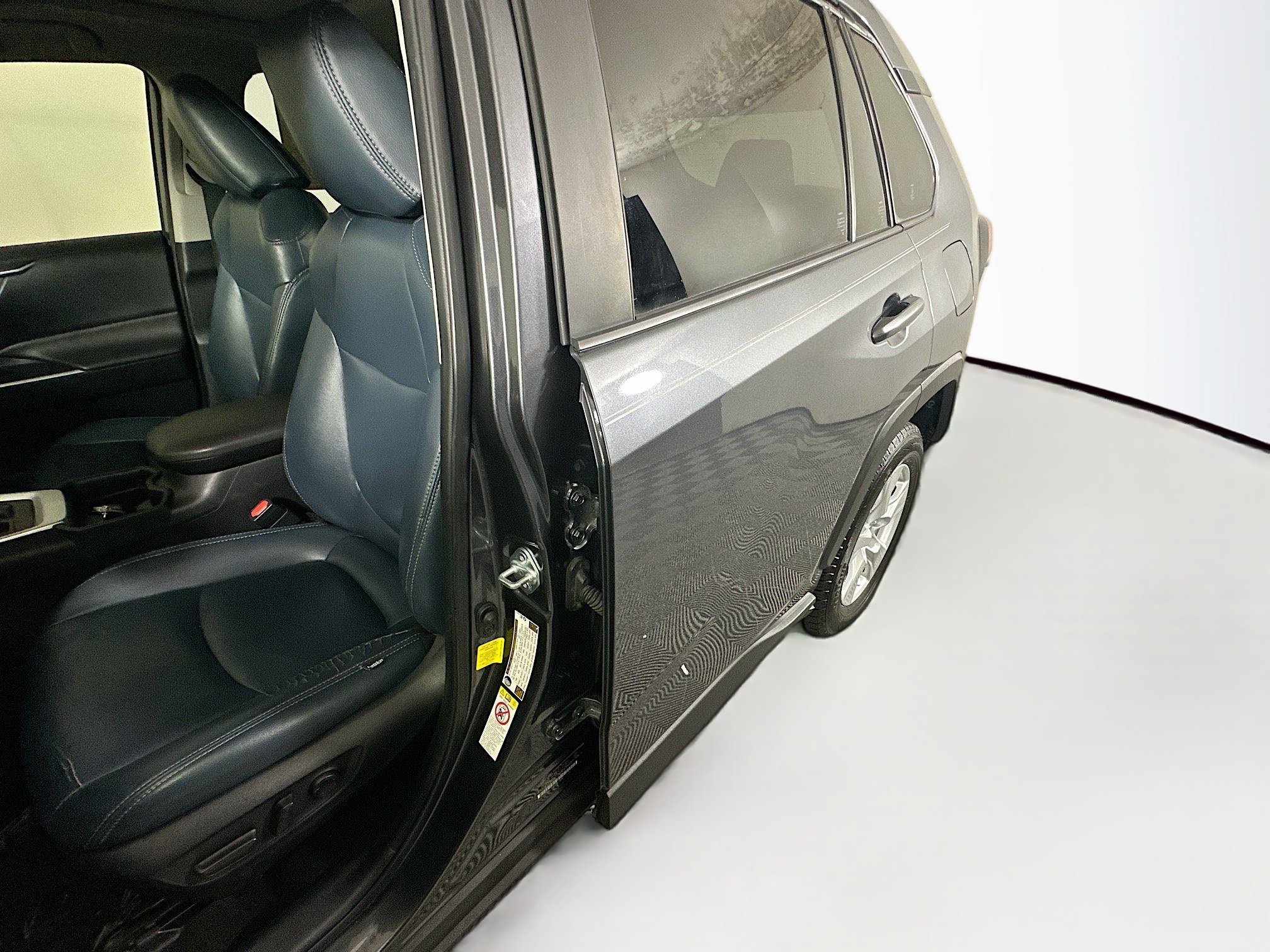 Used 2019 Magnetic Gray Metallic Toyota XLE image 12