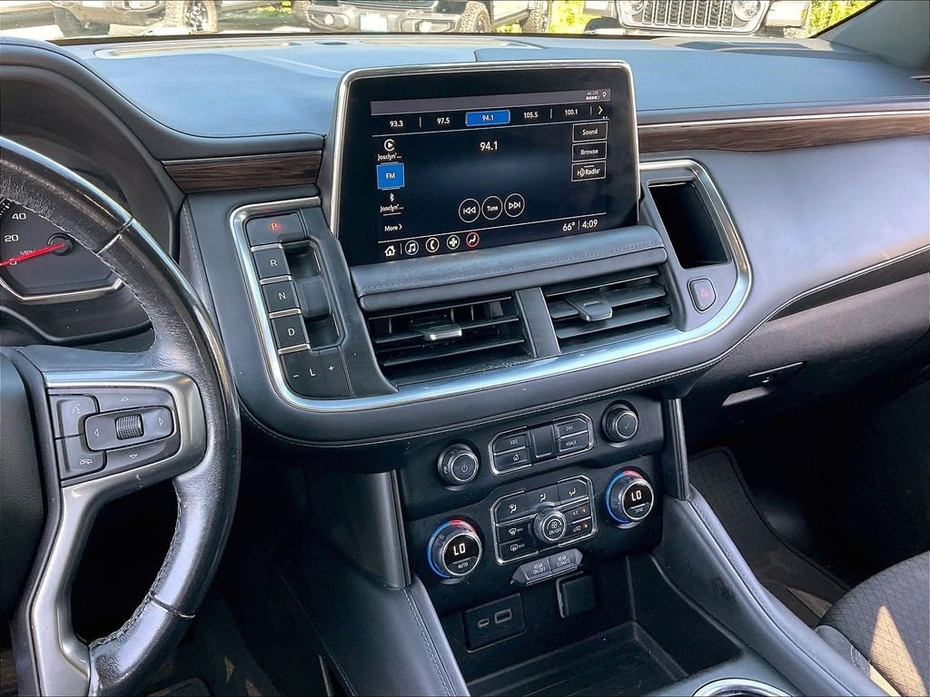 Used 2021 Black Chevrolet LS image 18