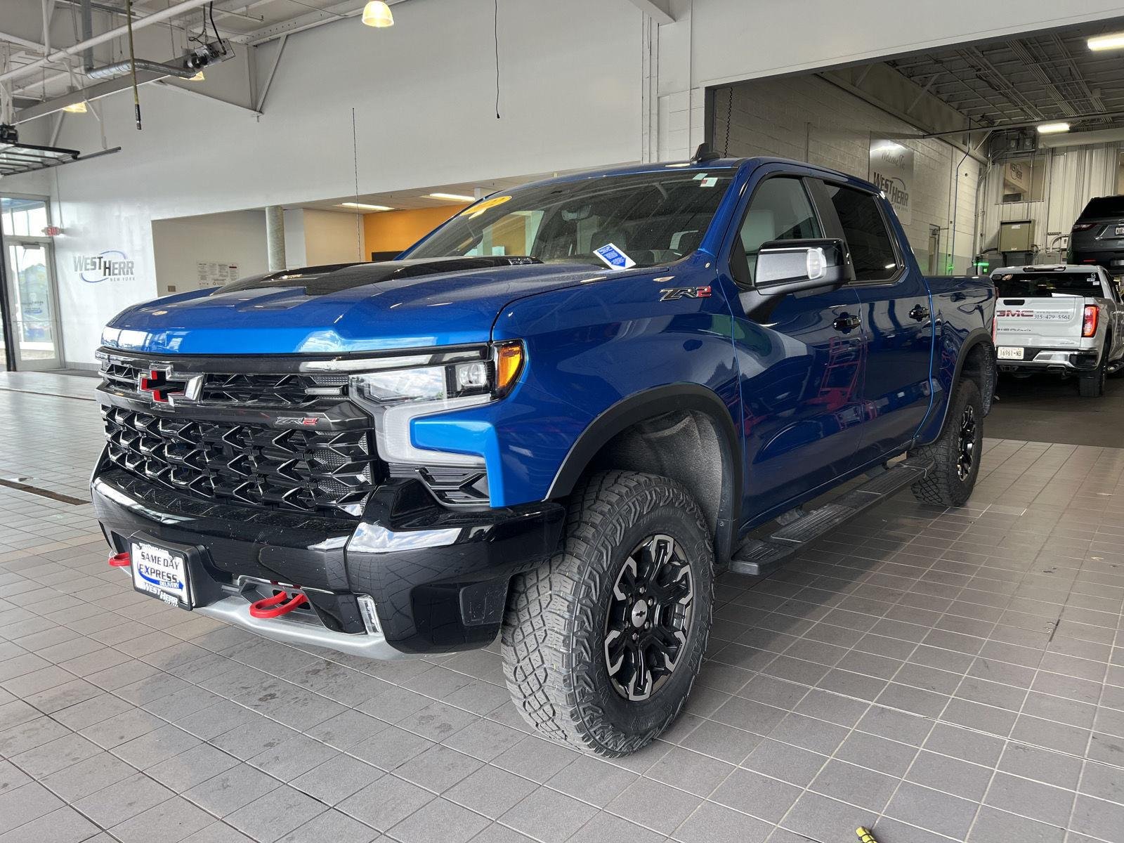 Used 2022 Glacier Blue Metallic Chevrolet ZR2 image 4