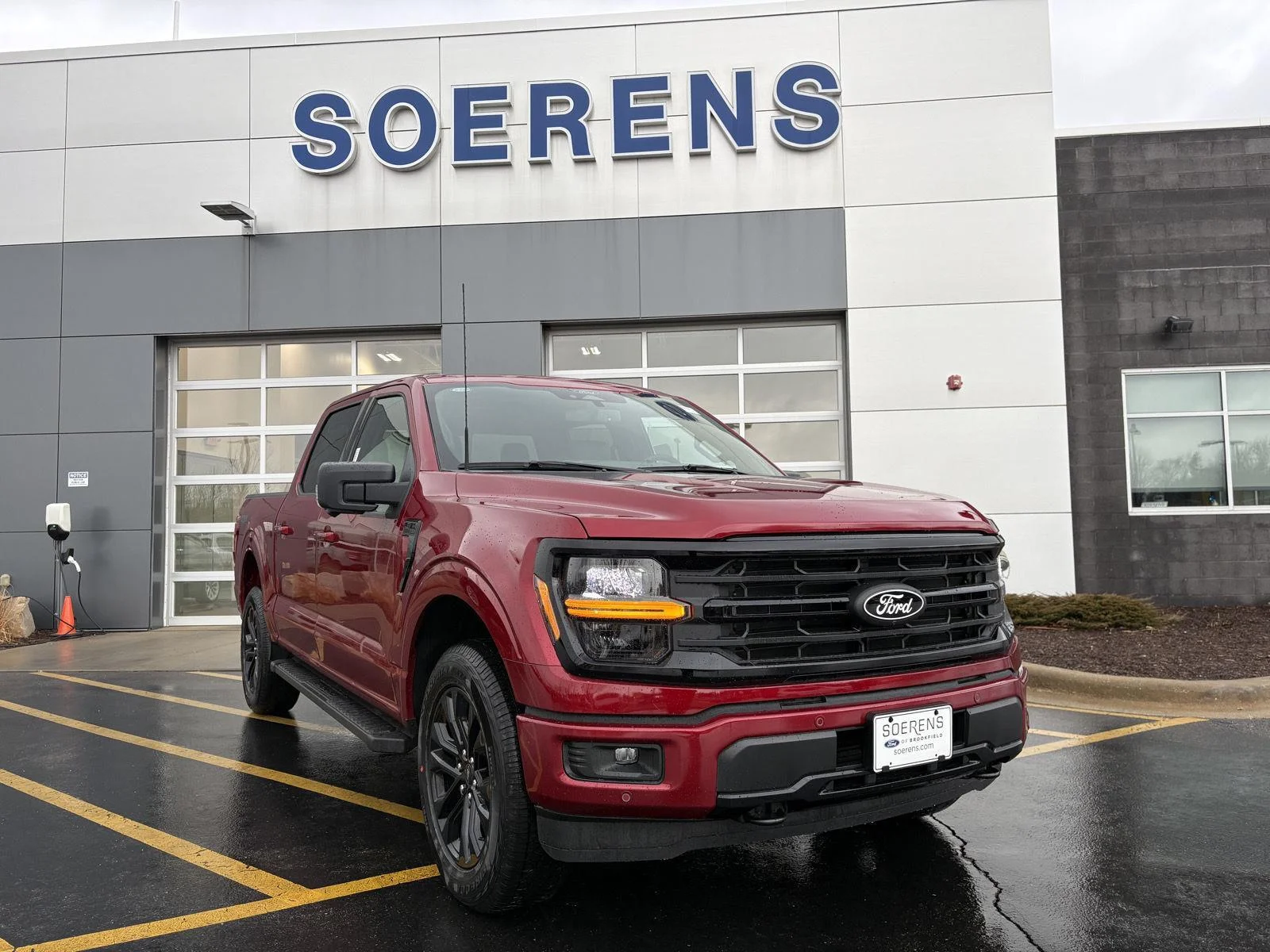 New 2026 Ruby Red Metallic Tinted Clearcoat Ford XLT image 1