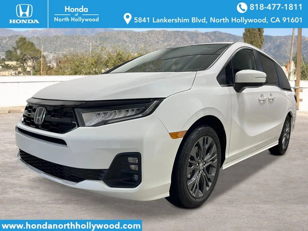 2026 Honda Odyssey Touring's photo