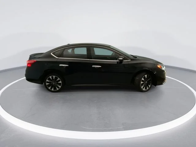 Used 2019 Black Nissan SR image 7