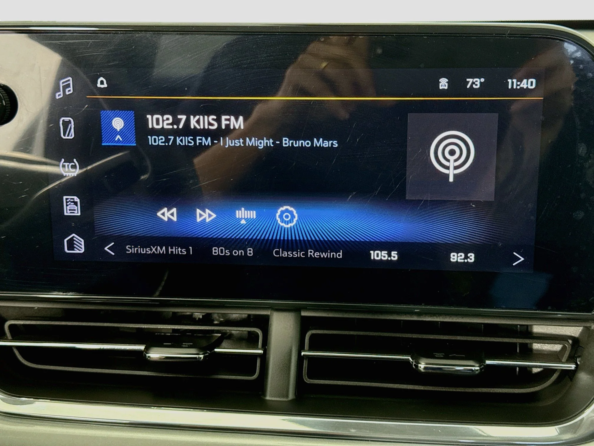 Used 2025 Summit White Chevrolet LT image 15