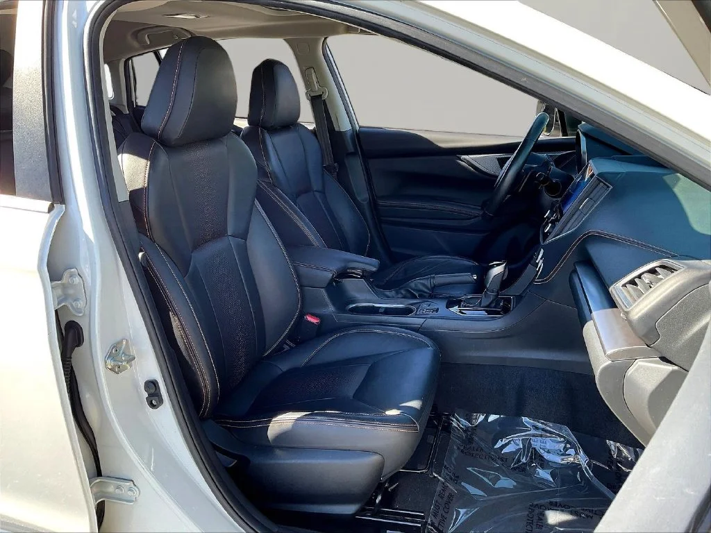 Used 2021 White Subaru Limited image 33
