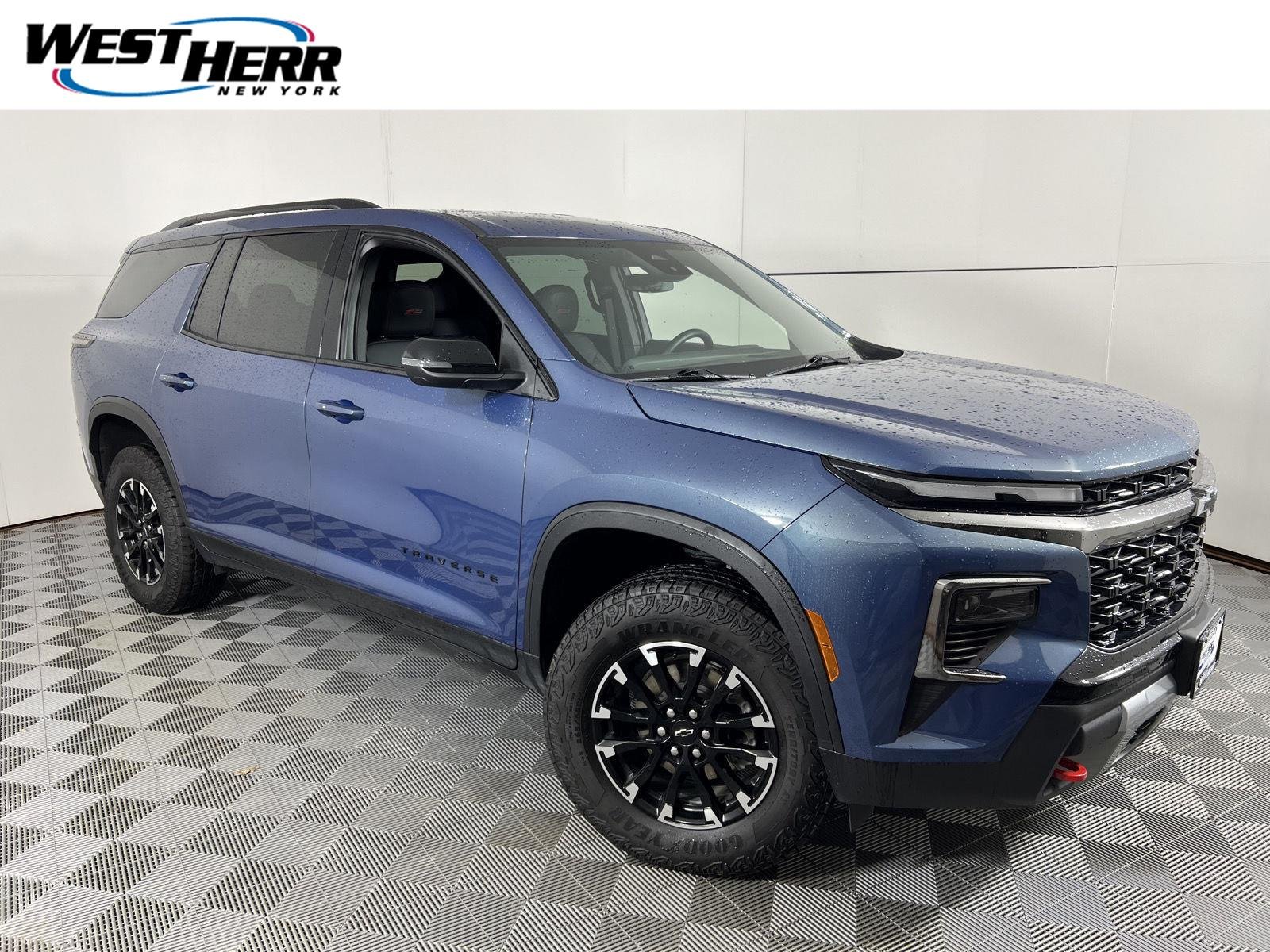 Used 2025 Lakeshore Blue Chevrolet Z71 image 1
