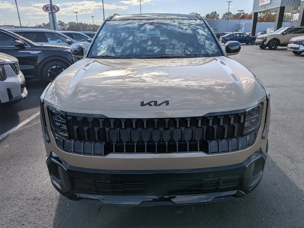 New 2027 Terrain Brown Kia X-Line S image 29