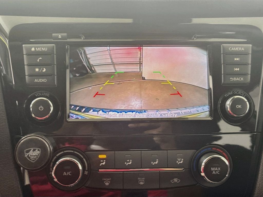 Used 2020 Nitro Lime Metallic Nissan S image 14