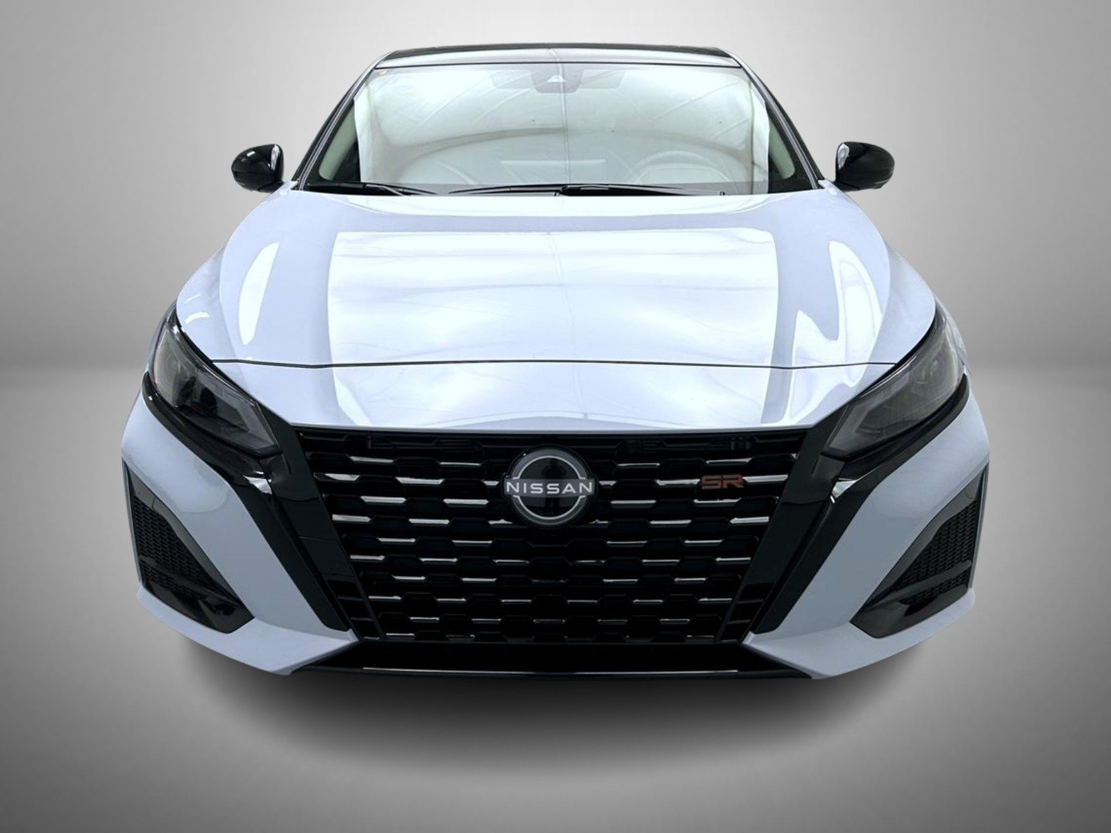 New 2026 Gray Sky Pearl / Super Black Two-tone Nissan 2.5 SR image 2