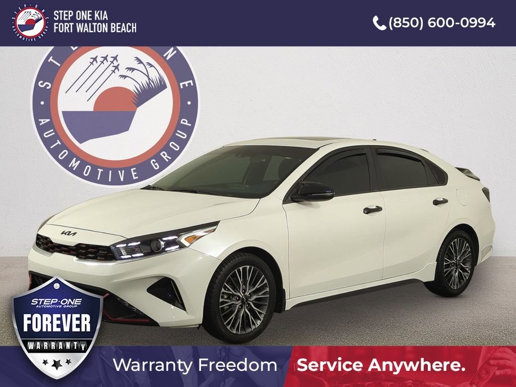 Used 2023 White Kia GT-Line image 1