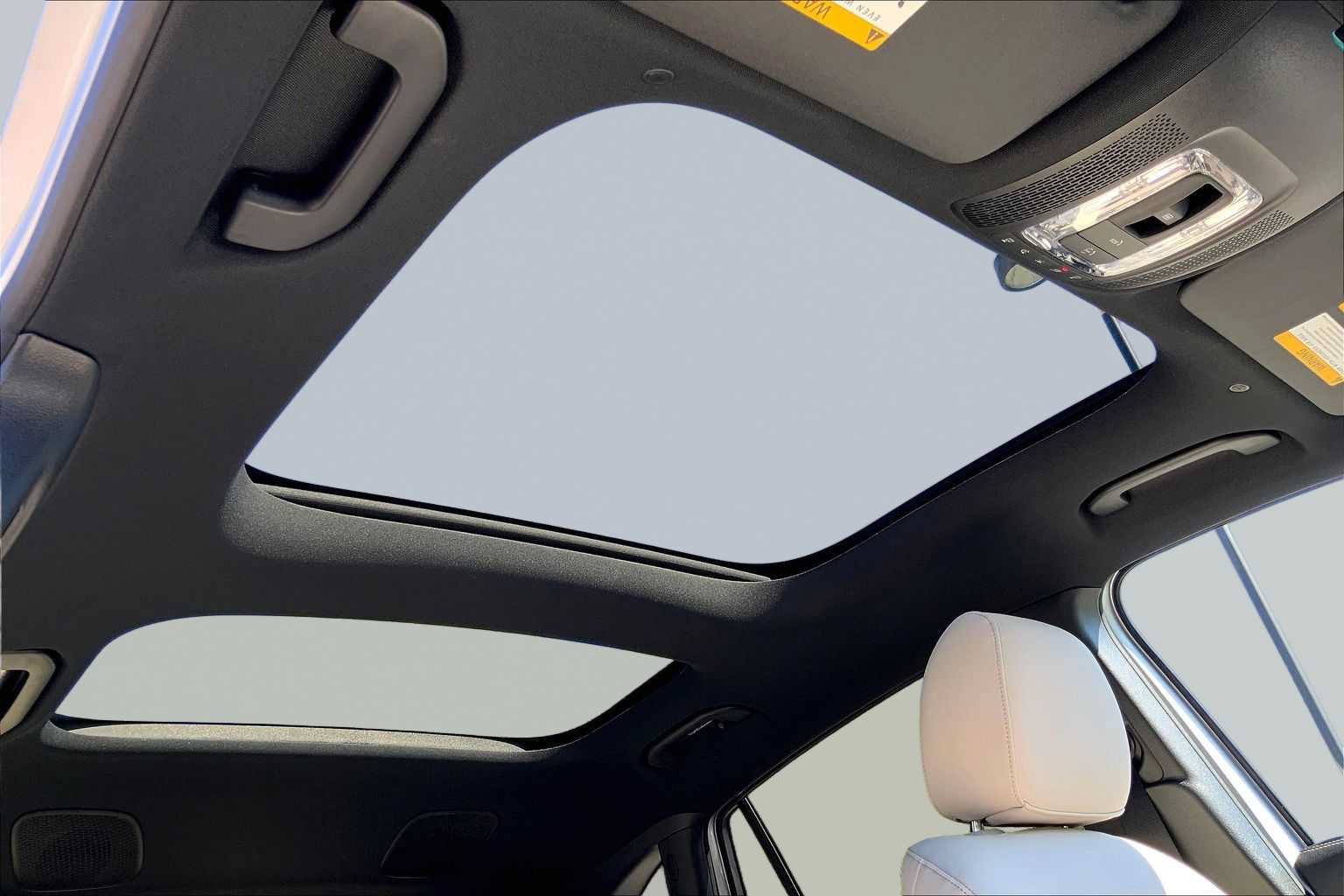 New 2026 Cirrus Silver Metallic Mercedes-Benz GLA 250 image 11