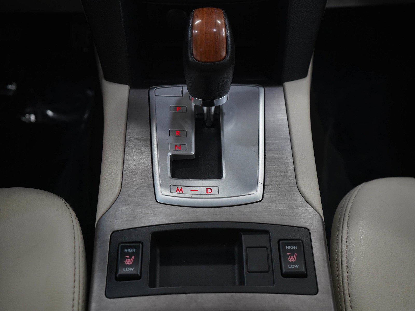 Used 2014 Satin White Pearl Subaru 2.5i image 18