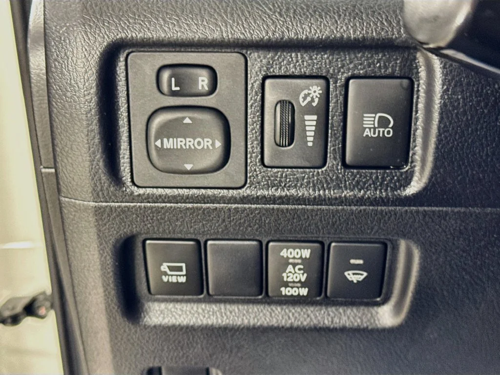 Used 2023 Ice Toyota SR5 Premium image 11