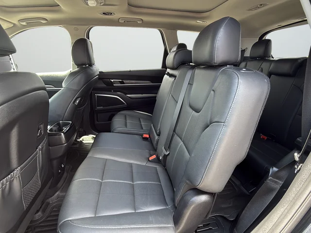 Used 2021 Gray Kia SX image 27