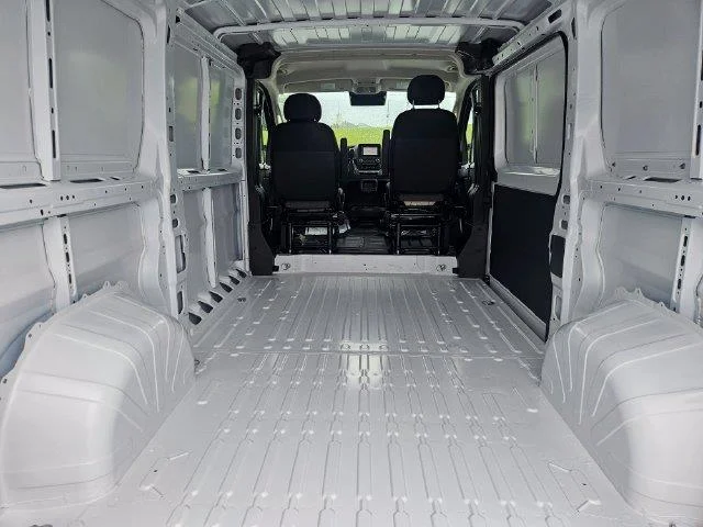 New 2026 Bright White Clear-Coat Exterior Paint RAM Tradesman image 22