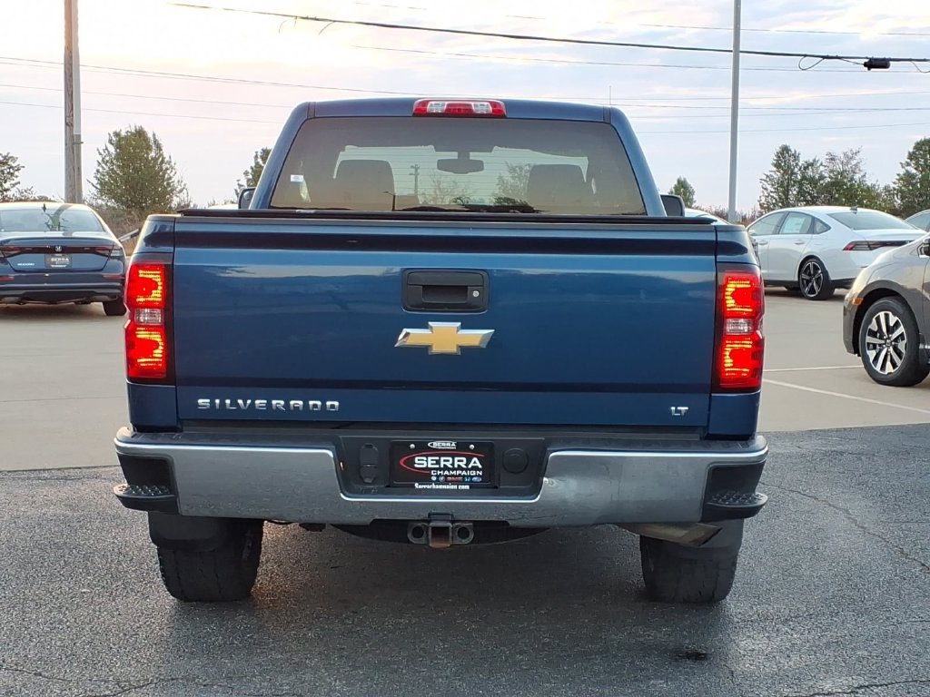 Used 2015 DEEP OCEAN BLUE METALLIC Chevrolet LT image 11