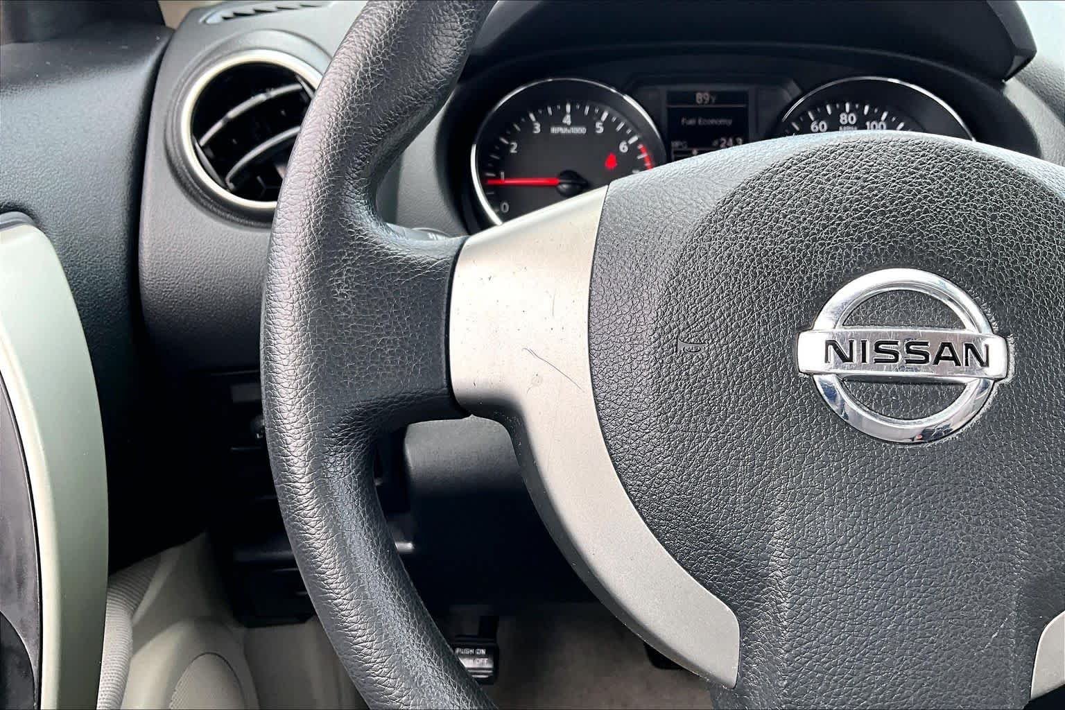 Used 2012 Platinum Graphite Nissan S image 23