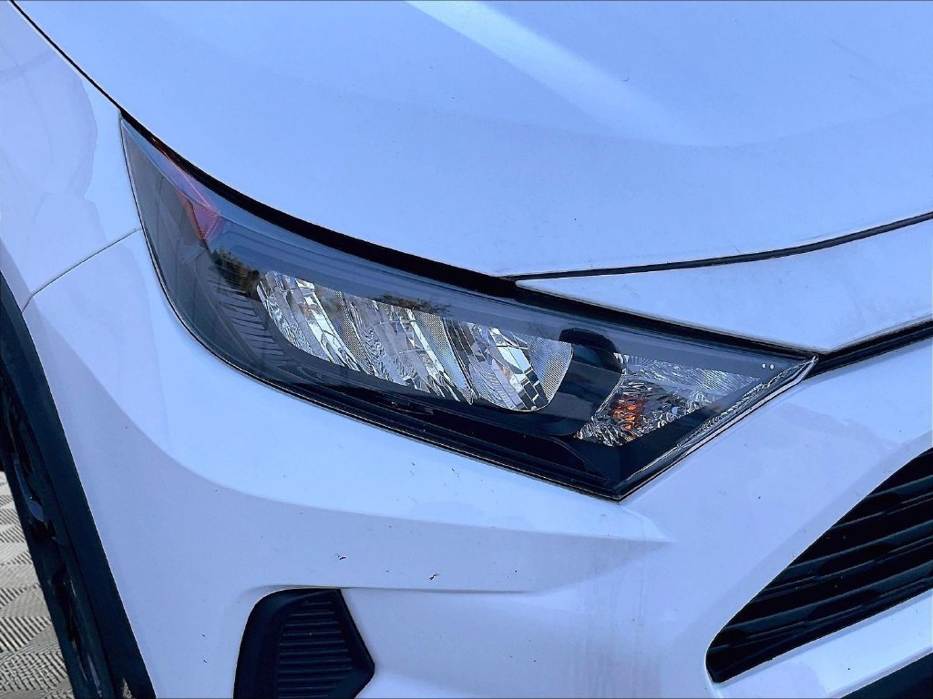 Used 2021 Super White Toyota LE image 30