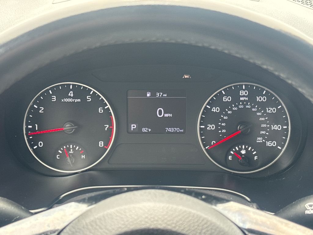 Used 2021 Black Kia S image 17