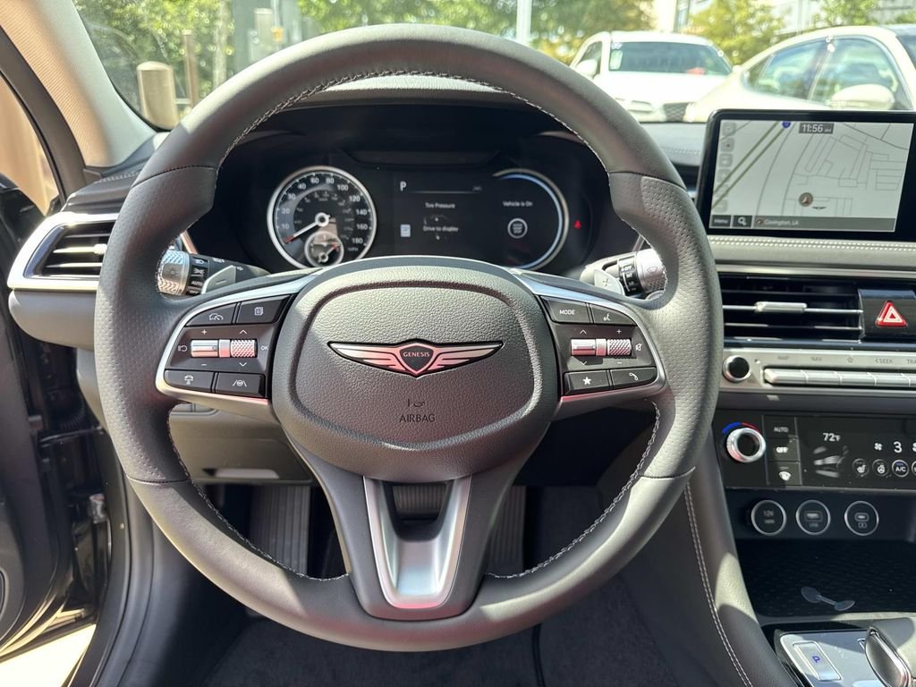 2026 GENESIS G70 Standard - Photo 9