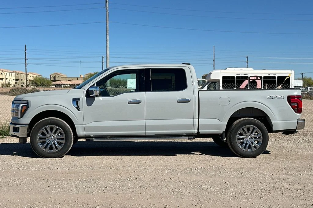 New 2026 Avalanche Ford Lariat image 7