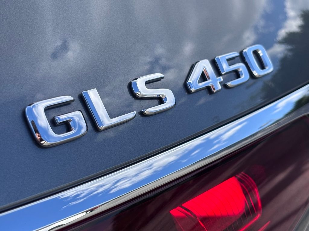 New 2026 Selenite Grey Metallic Mercedes-Benz GLS 450 image 11