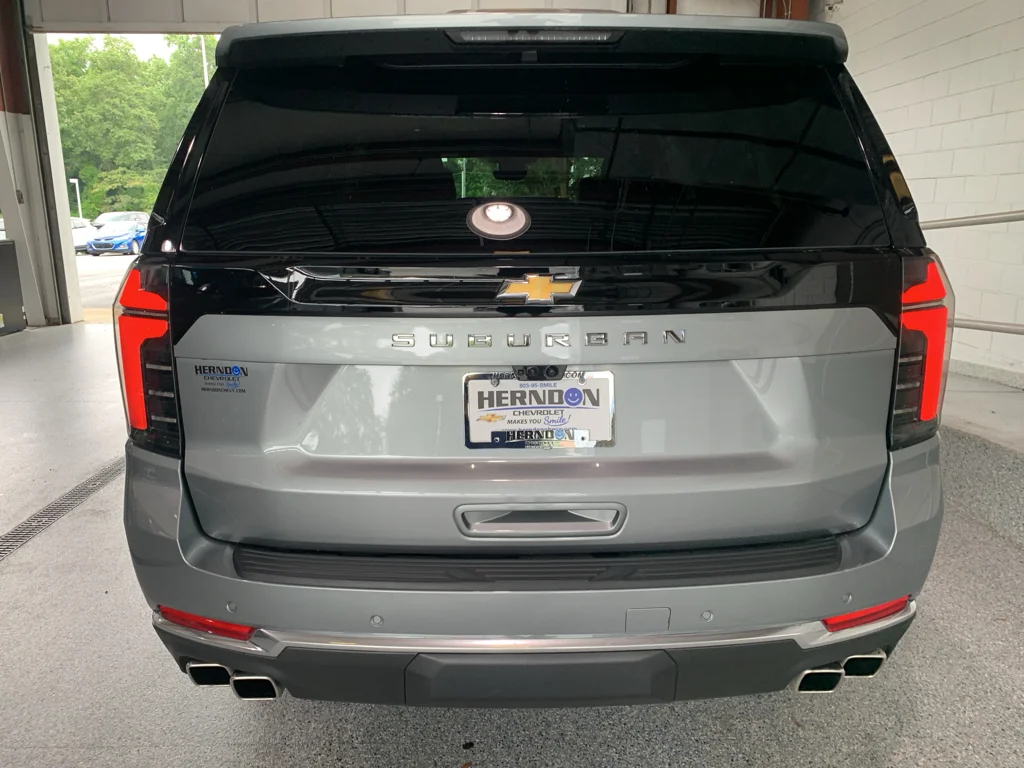 Used 2025 Sterling Gray Metallic Chevrolet High Country image 7