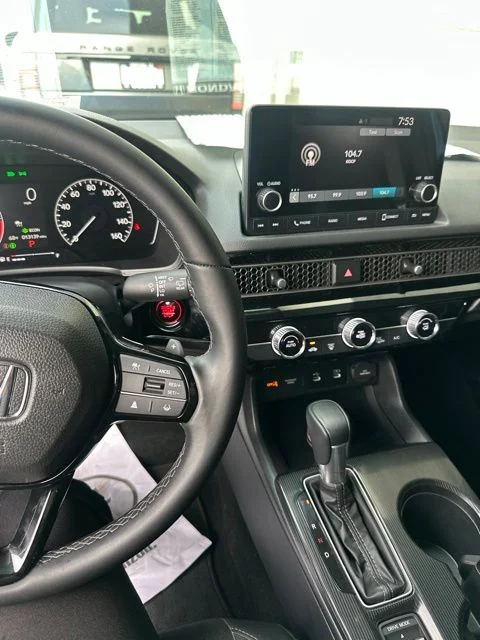 Used 2025  Honda Sport image 3
