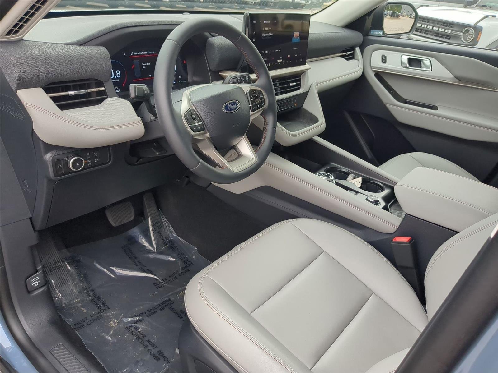 New 2026 Vapor Blue Metallic FORD Active image 18
