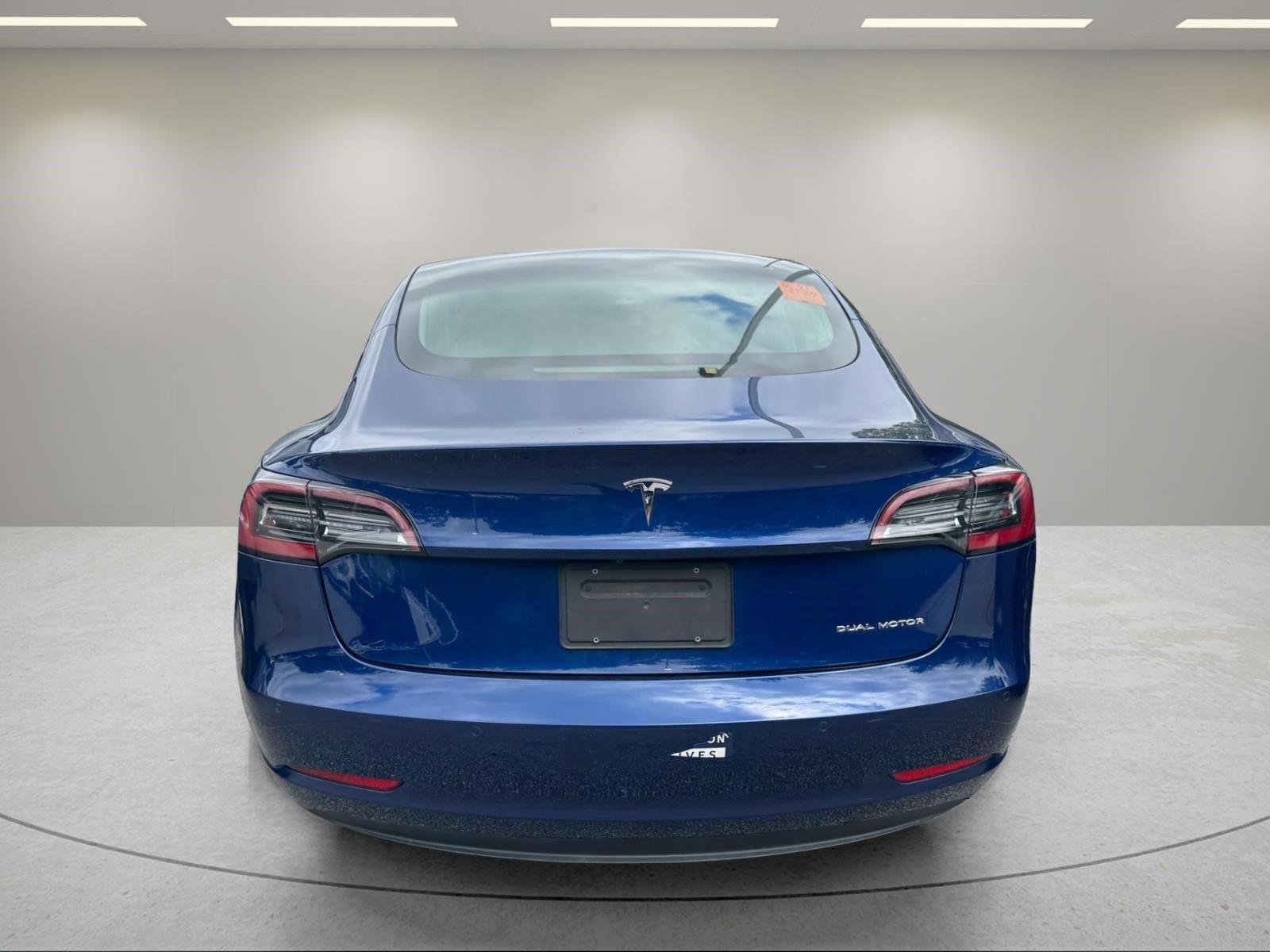 Used 2020 Deep Blue Metallic Tesla Long Range image 21