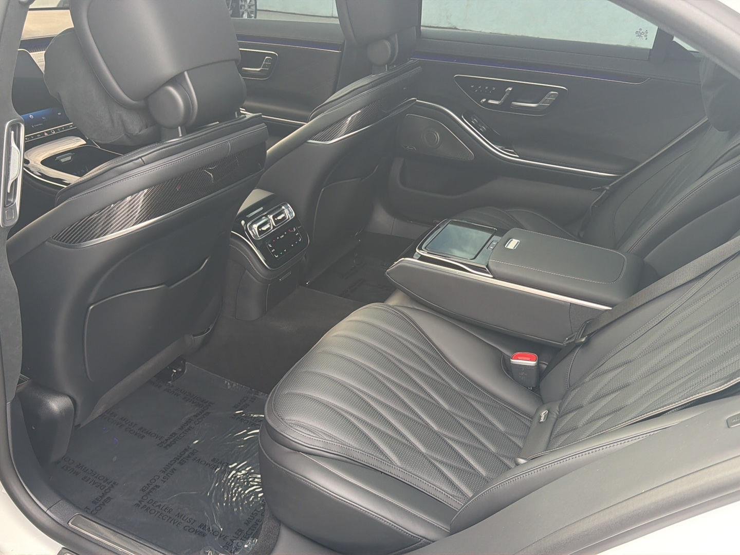 Used 2024 Moonlight White Mercedes-Benz AMG® S 63 E image 25